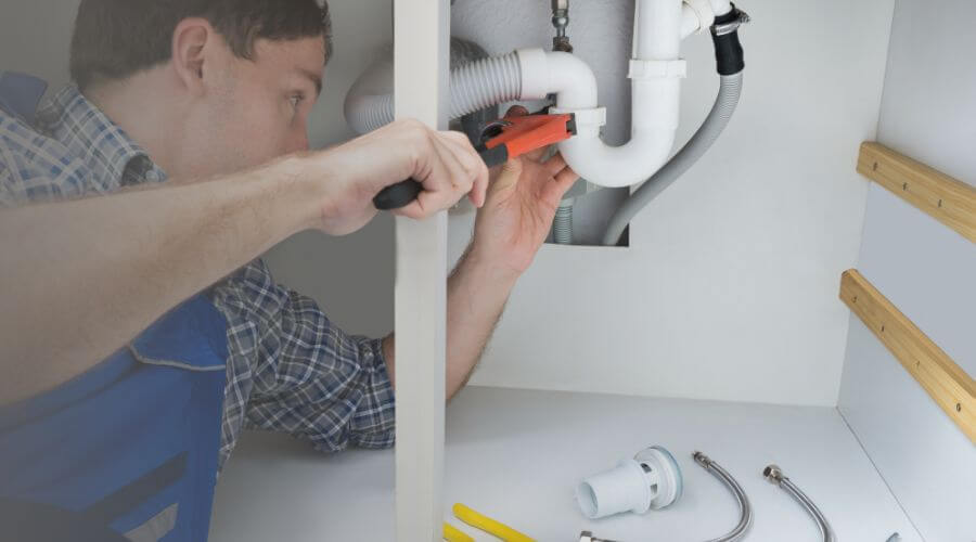Professional sink repair in Troy, MI